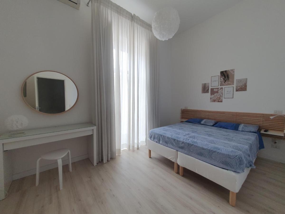 Papiro Blu Lägenhet Salerno Exteriör bild